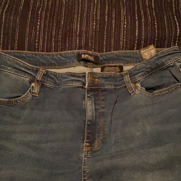 Buffalo Jeans, ankle, soft with stretch - Picture 2 of 6